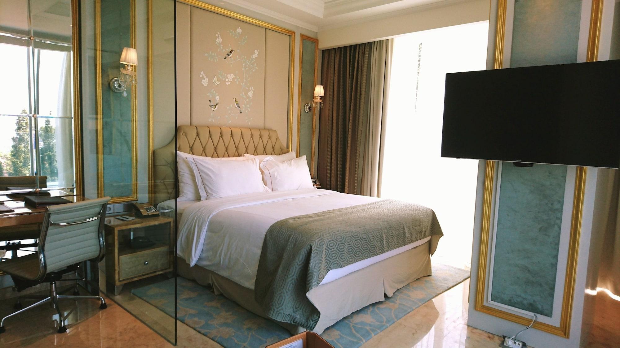 Art Deco Luxury Hotel & Residence Bandung Exterior photo
